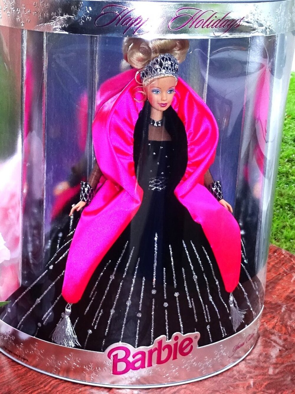 1994 Happy Holidays Barbie Special Edition NRFB Mattel 12490 Hallmark Doll NIB